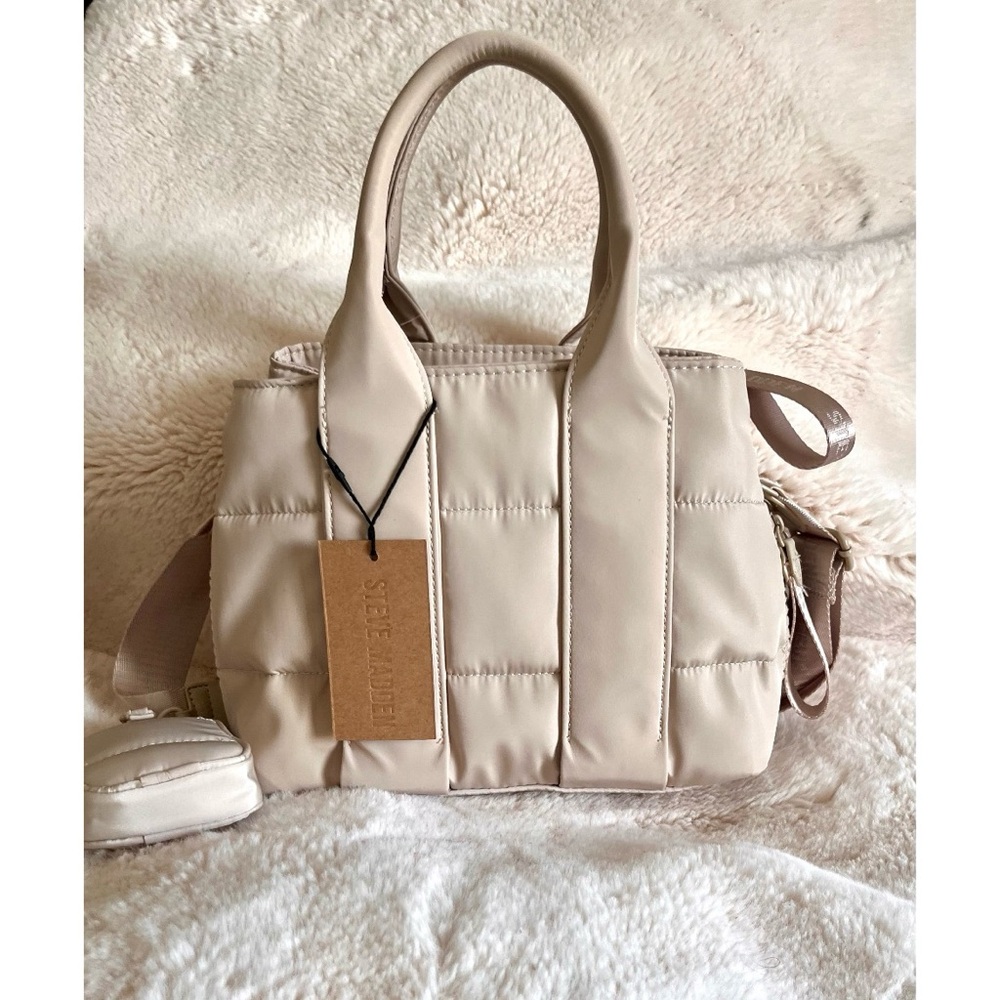 Steve Madden🎉SOLD🎉 BBando Bag - Picture 4 of 9